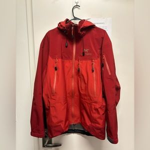 RARE Arc’teryx Theta AR GORE-TEX XCR Jacket in Pimento (2006)